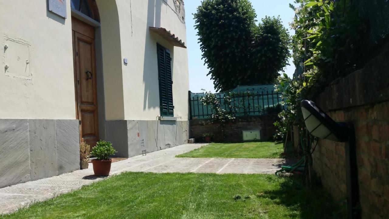 La Stazione Per Dormire Guest House San Piero a Sieve Exteriör bild