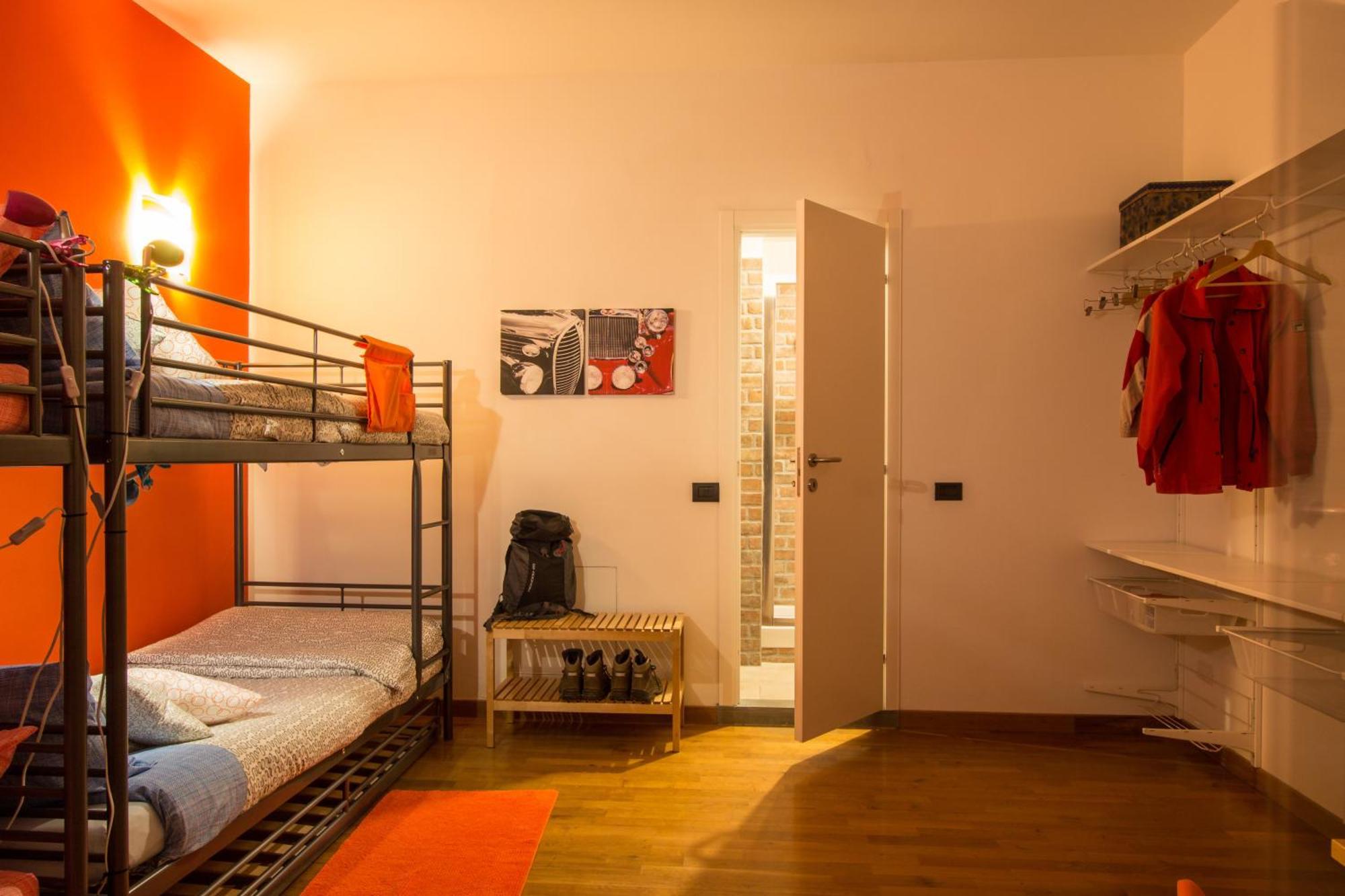 La Stazione Per Dormire Guest House San Piero a Sieve Rum bild